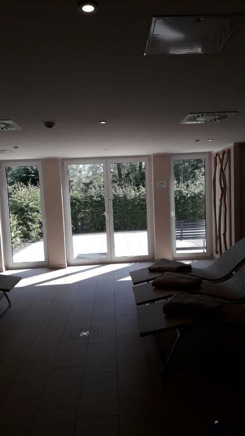 3 Zimmer Ferienwohnung Haus Meeresblick Mit Meerblick A005 Mit Suedterrasse Und Strandkorb بابي المظهر الخارجي الصورة