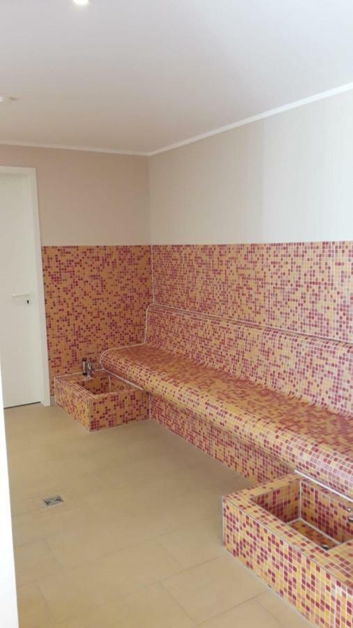 3 Zimmer Ferienwohnung Haus Meeresblick Mit Meerblick A005 Mit Suedterrasse Und Strandkorb بابي المظهر الخارجي الصورة